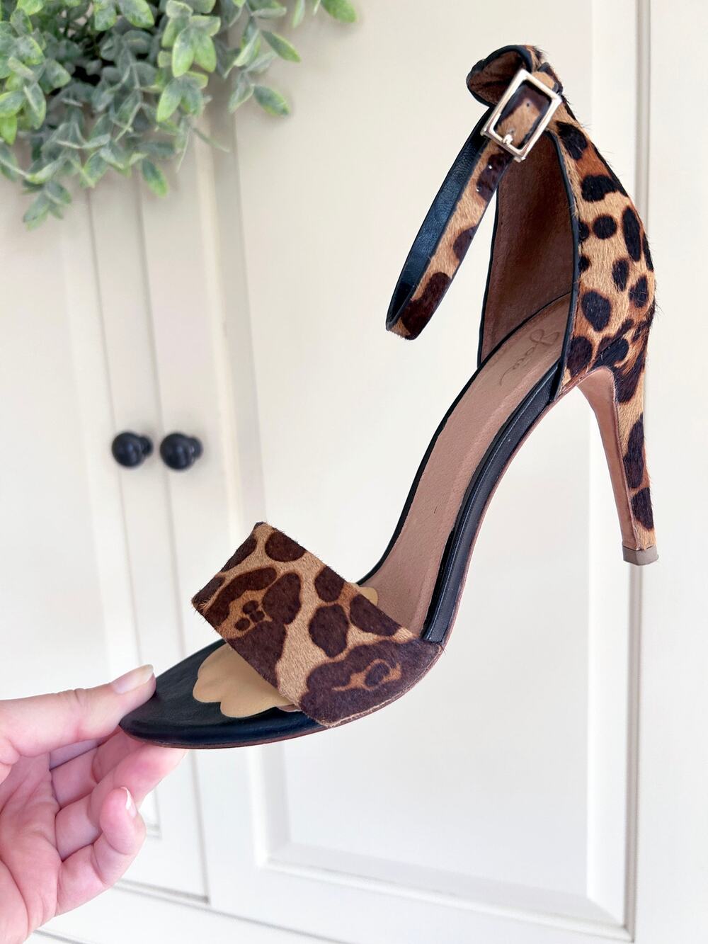 Joie Authentic Strappy Sandals in Leopard Size 38 Gently Pre-Loved MSRP $295